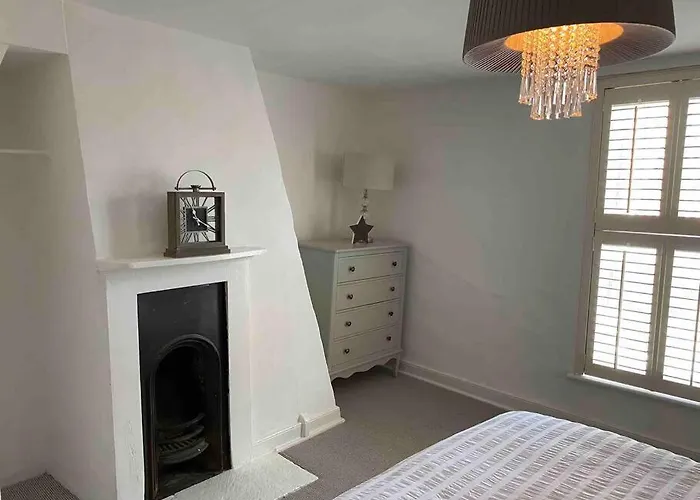 Periwinkle Ruswarp *