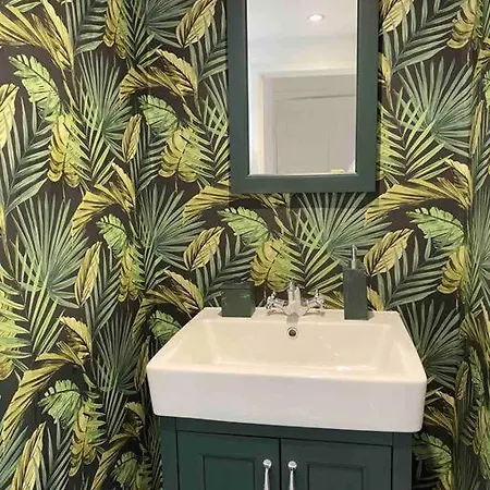 Periwinkle Ruswarp וויטבי